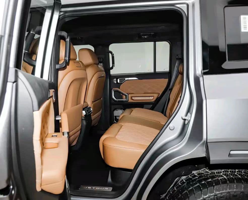 Jetour TRAVELER T2 — 5 Places