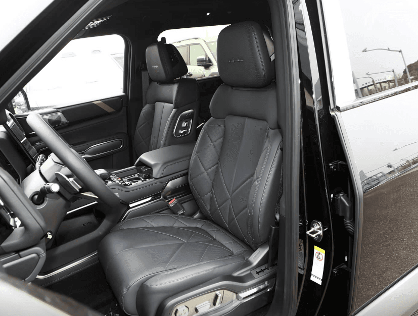 BYD TITANIUM 7