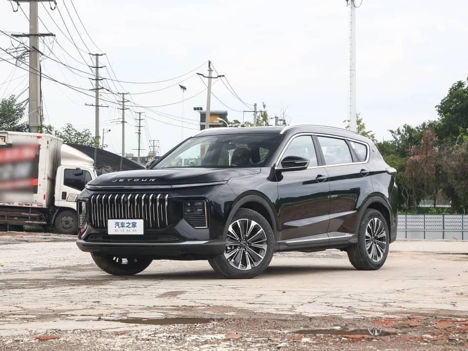 Jetour X70 PLUS — 7 Places