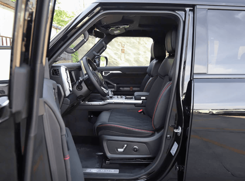 Jetour TRAVELER T2 — 7 Places