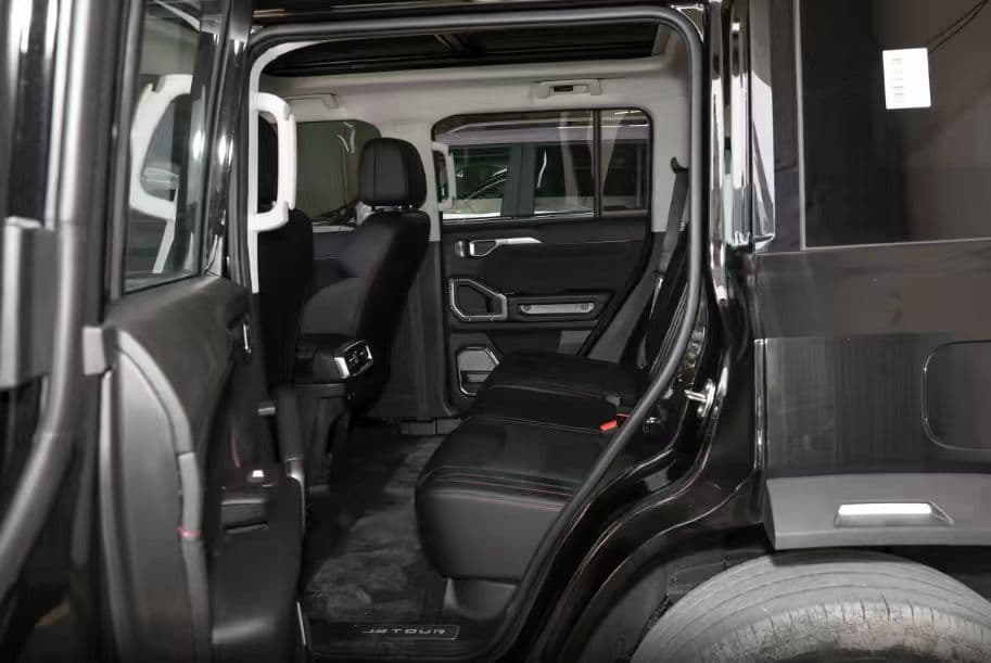 Jetour TRAVELER T2 — 7 Pl. Premium