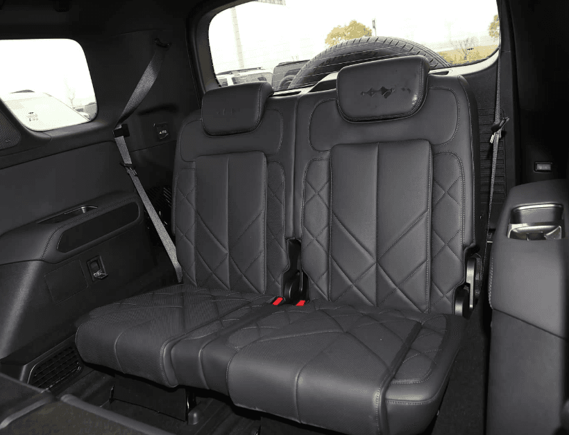 BYD TITANIUM 7