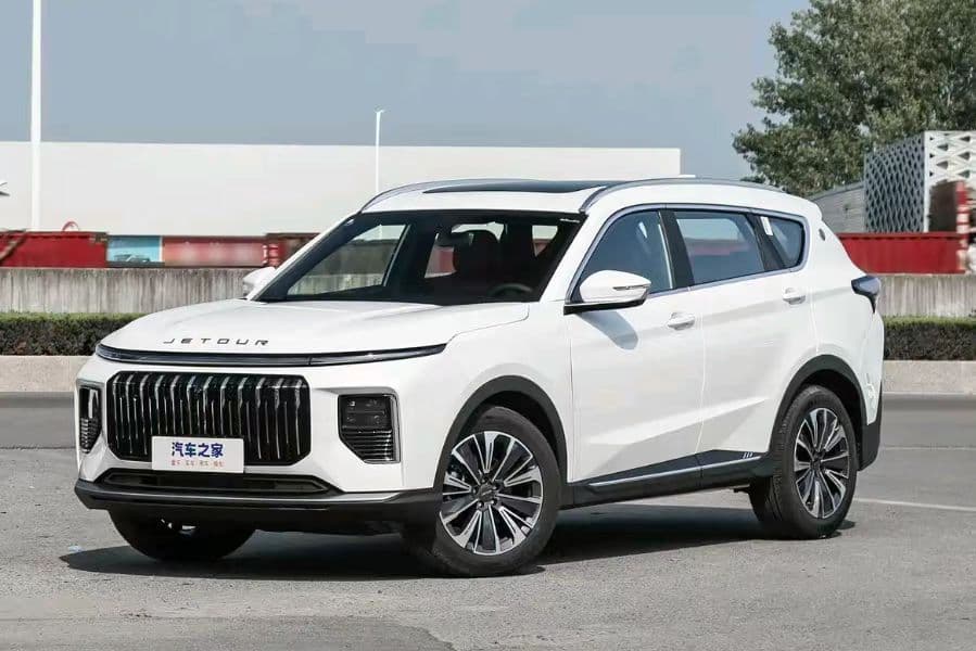Jetour X70 PLUS — 7 Places