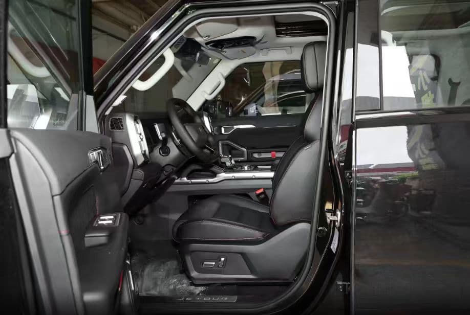Jetour TRAVELER T2 — 7 Pl. Premium